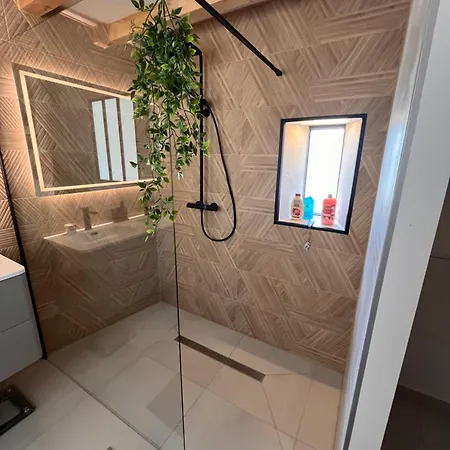 La Petite Grange بيت للعطل *
