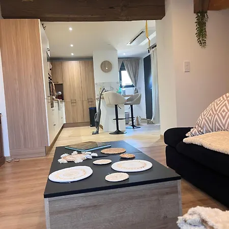 بيت للعطل La Petite Grange *
