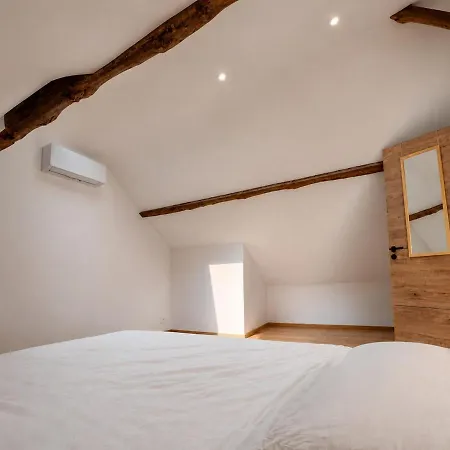 La Petite Grange بيت للعطل Cours-de-Pile